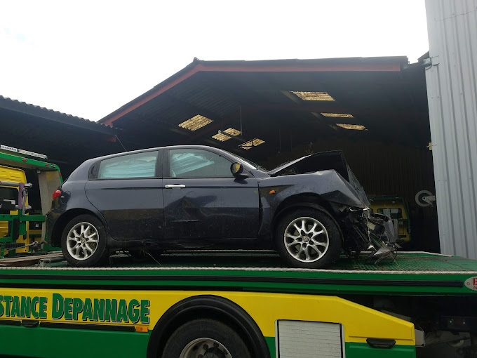 Aperçu des activités de la casse automobile DEPANNAGE VERDIER PHILIPPE SAS située à TRELISSAC (24750)